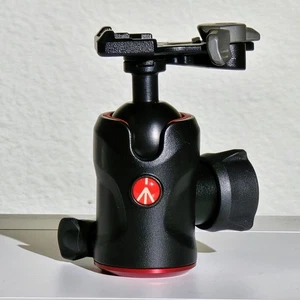 Used Manfrotto 496 Compact Ball Head with 200PL-PRO ARCA-Compatible QR Plate - Picture 1 of 11