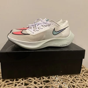 RARE Nike ZoomX Vaporly NEXT% Watermelon Olympic US Men’s Size 10 - Picture 1 of 7