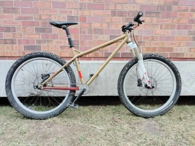 Surly Instigator 2.0 Mountain Bike - Image 1 of 4