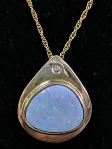COLGANTE DE ÓPALO AUSTRALIANO ORO AMARILLO DE 14K Y DIAMANTE ¡IMPRESIONANTE! 3,0 GRAMOS, 02 quilates de diagrama - Imagen 1 de 6