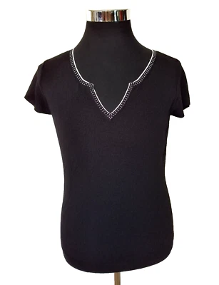 Top deportivo Geoffrey Beene para mujer talla mediana pulóver negro cuello en V mezcla de rayón Foto 1 de 4