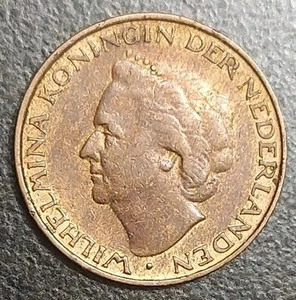 1948 Netherlands Bronze 5 Cent XF Coin Wilhelmina KM 176 - Picture 1 of 2