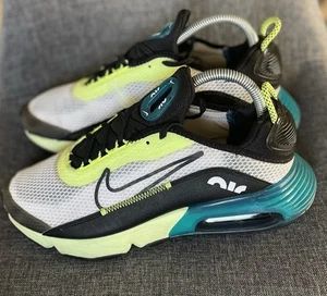 Nike Air Max 2090 GS Youth Kids Shoes 6Y White Black Volt Blue Force CJ4066-101 - Picture 1 of 12
