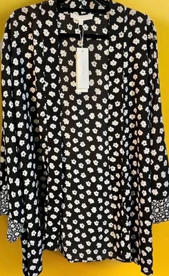 Cárdigan floral blanco y negro ADYSON PARKER NUEVO CON ETIQUETAS para mujer talla 3X precio de venta sugerido por el fabricante 79 USD bonito Foto 1 de 4