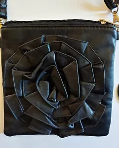 Sax Crossbody Bag Purse Black 3D Flower Handbag Adjustable Strap Zip Close - Picture 1 of 10