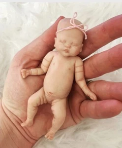 OOAK Mini Reborn Baby - Polymer Clay Hand Sculpted OOAK Reborn Baby - 6.5 in - Picture 1 of 7