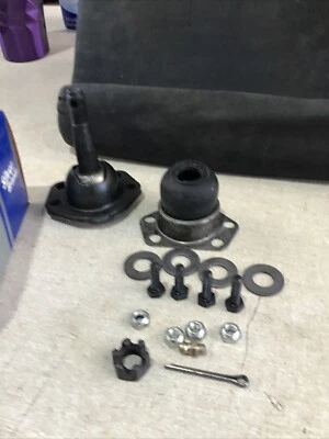 Rótula suspensión delantera superior marca Silver K5208 Foto 1 de 2