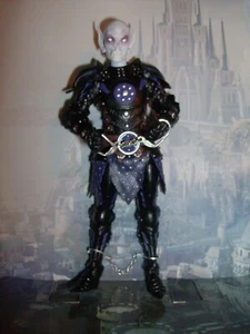 Mythic Legions Accessoire Handgelenk & Bein Fesseln glänzend silber Typ (b) - Bild 1 von 3
