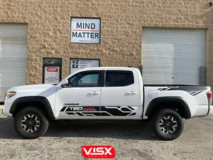 X2 TRD 4x4 off-road  Door Decals vinyl decals for 2013-2019 Toyota Tacoma - Foto 1 di 3
