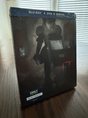 4K UHD IT Chapter 1 Steelbook! Stephen King’s It, & Blu-ray, Best Buy Exclusive - Image 1 of 3