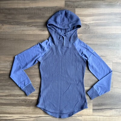 Pulôver feminino Columbia malha waffle com capuz slim fit mistura de algodão azul pequeno - Imagem 1 de 4