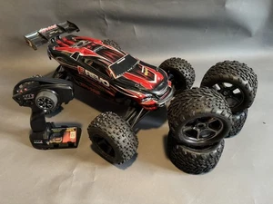 Traxxas E-Revo brushless 1:8 -  2,4 GHz Fernsteuerung - inkl. Zubehör & OVP - Bild 1 von 13