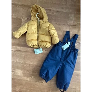 NWT snow suit 9-12m - Picture 1 of 5