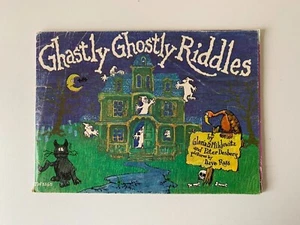 Ghastly Ghostly Riddles (Scholastic, 1977) Miklowitz & Desberg, Vintage Book - Picture 1 of 12