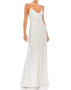 NWT Mac Duggal Prom 10817 Sequin Stripe Spaghetti Strap V Neck Gown Size 4 Pearl - Picture 1 of 3