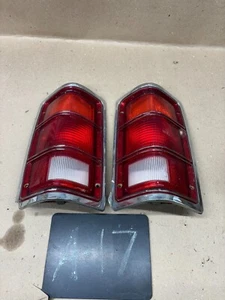 1987 89 1993 Dodge Ram Truck D250 D350 D150 CHROME TAILLIGHTS PAIR 93-96 DAKOTA? - Picture 1 of 18