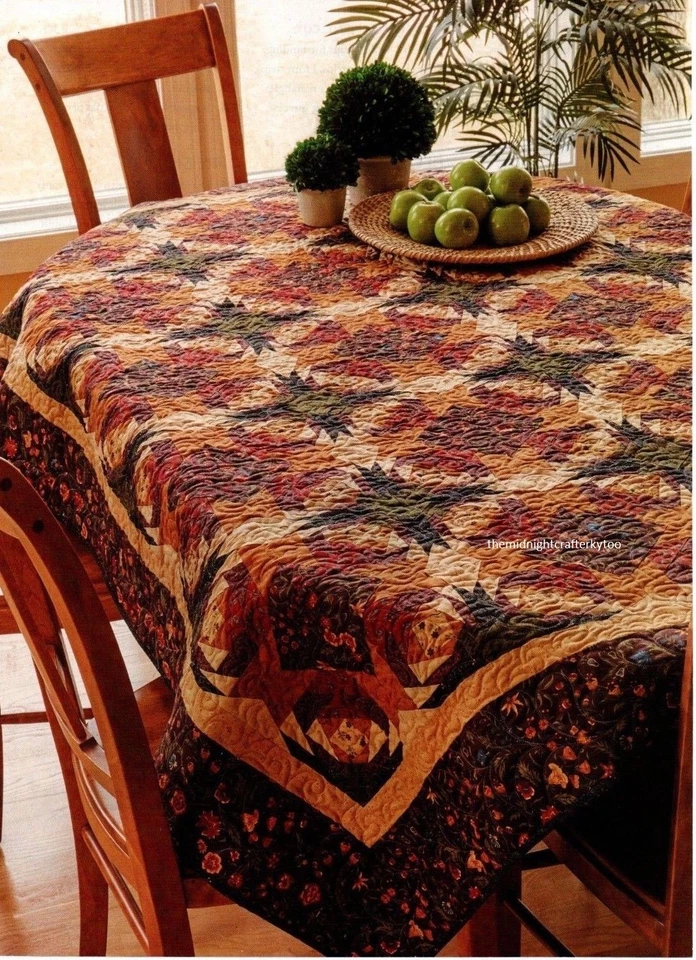 Heather & Clover Quilt Pattern Pieced/Paper Pieced DT - Image 1 of 2