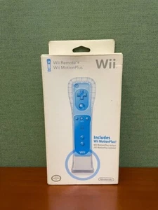 Brand New Nintendo Wii remote + Motion Plus NINTENDO AUTHENTUC Blue Sealed OEM - Picture 1 of 5