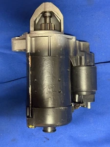 Bosch Anlasser M102 M103 0986018270 (DB vgl. Nr A0031512801) für W123 W124 W201 - Picture 1 of 2