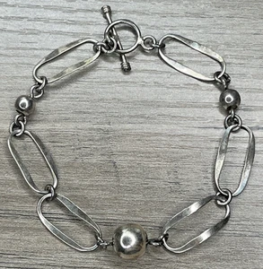 Modernist Vintage Sterling 925 Toggle Bracelet Openwork Oval Bar & Ball Link 7g - Picture 1 of 10