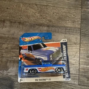 Hot Wheels 2011 '83 Chevy Silverado Race Team, short Euro card - Bild 1 von 4