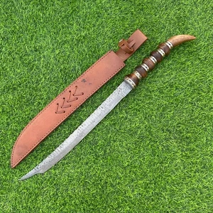 Beautiful Custom Made Damascus Steel Sword w/Sheath Collectible Battle Ready, 41 - Picture 1 of 6