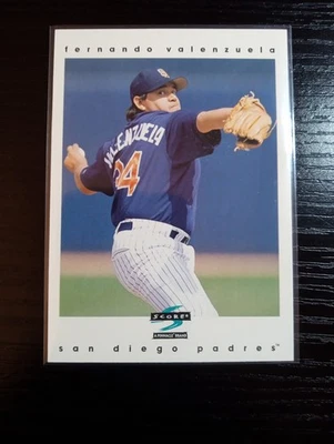 1996 Score Fernando Valenzuela #272 - Image 1 of 4