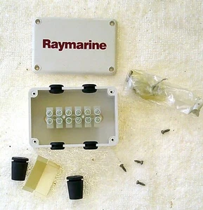 Raymarine R55006 / D108 SeaTalk Auxiliary Junction Box w/ Hardware *NEW-IN-BAG!* - Picture 1 of 4