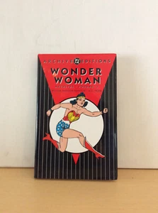 DC Archive Editions Wonder Woman Archives Volume 3 Hardcover - Imagen 1 de 2
