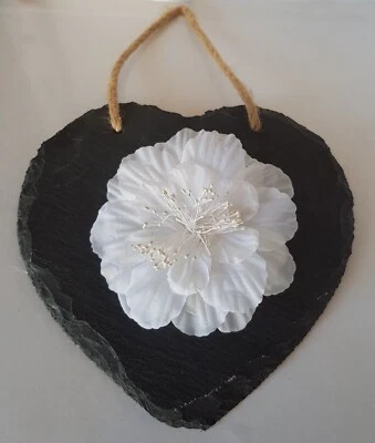 Flor con clip de cabello blanco grande con peine doble elástico Foto 1 de 2