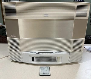 Bose Acoustic Wave Music System CD-3000 CD FM/AM Multi 5 Disk CD Changer Remote - Picture 1 of 12