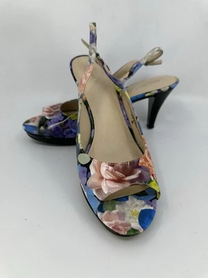 Nine West Peep Toe Slingback Floral/blk Patent Heel Sz 9M Used - Image 1 of 4