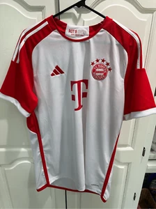 Camiseta deportiva local XL Adidas 2023/24 nueva en caja auténtica FC Bayern Munich Munchen nueva en caja - Imagen 1 de 7