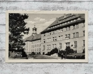 AK Zella Mehlis Rathaus Postamt Gaststätte Werbung Vintage Postkarte Deko alt - Picture 1 of 2