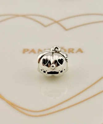 Nuevo Genuino Pandora Plata Dulce Calabaza Halloween Jack-O-Lantern Dije 797596 Foto 1 de 4