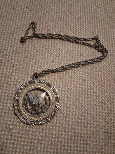 Collana reale vintage ciondolo aquila - Foto 1 di 2
