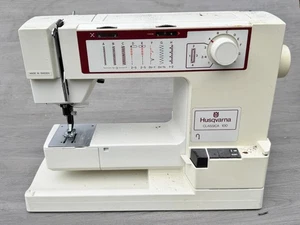 VINTAGE HUSQVARNA CLASSICA 100 NÄHMASCHINE MADE IN SWEDEN ELEKTROHANDWERK - Bild 1 von 16