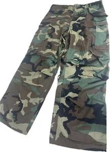 New Genuine US Army M65 Woodland Camo Cold Weather Field Combat Trousers Med/reg - Picture 1 of 13