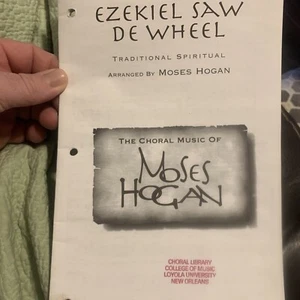 Ezekiel Saw de Wheel (Moses Hogan) SATB divisi a cappella: Sheet Music - Picture 1 of 11