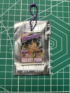 XG 2025 SEASON'S GREETINGS Layered Magazine Acryl Charm | HARVEY - Bild 1 von 1