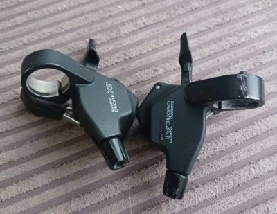 Retro Shimano Deore XT M739 Gear shifters SL-M739 8s 24s M740 VGC (J26) - Image 1 of 4