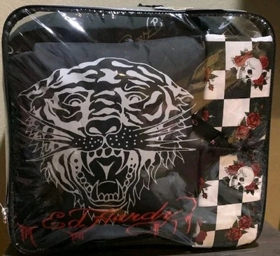 Ed Hardy QUEEN Set Tigers &Logo Print Comforter,Shams,Pillow,Skulls&Roses Sheets - Image 1 of 4