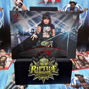 Iyo Sky WWE Panini Chronicles 2023 Luminance Red /199 #170 - Bild 1 von 3