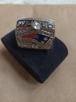 Anillo réplica Super Bowl 2001 NFL, Tom Brady, New England Patriots talla 10,5 Foto 1 de 4