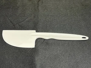 Espátula rascadora Cuisinart DLC-650 plástico blanco 10" para procesador de alimentos - Imagen 1 de 4