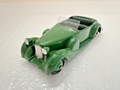 Coche vintage Dinky Toys LAGONDA - verde Foto 1 de 4