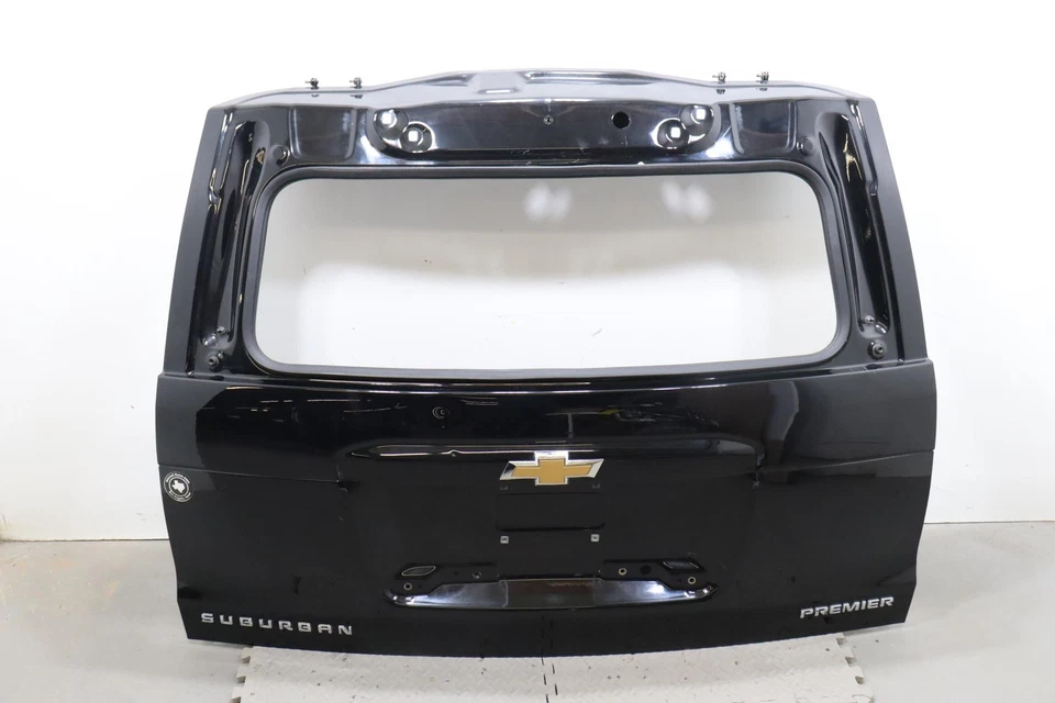 2015 -2020 CHEVROLET SUBURBAN ЗАДНИЙ ПОДЪЕМНЫЙ БОРТ КОРПУС ПАНЕЛИ БЕЗ СТЕКЛА OEM ЧЕРНЫЙ_8555 - Изображение 1 из 4