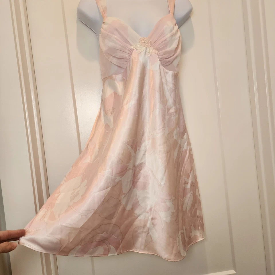 Y2K Gilligan & O'Malley Pink Babydoll Floral Coquette Fairy Slip Dress Gown M - Image 1 of 4