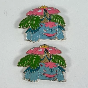 2 Stück Pokemon Mega Venusaur Emaille Anstecknadel Nintendo Official Evolution 2016 - Bild 1 von 6