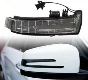Mercedes Dynamic Indicator-LED Wing Mirror Turn Signal Light For W204 W212 W221 - Picture 1 of 8